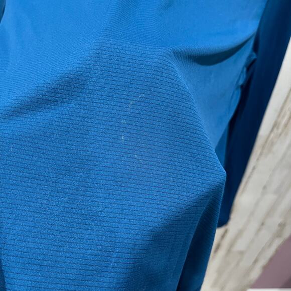 Patagonia *FLAW Blue Capilene Cool Lightweight Long Sleeve Shirt Base Layer Med - Picture 4 of 8